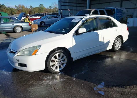 2007 Honda Accord 3.0 Ex из США, поврежденный, VIN 1HGCM66597A045449